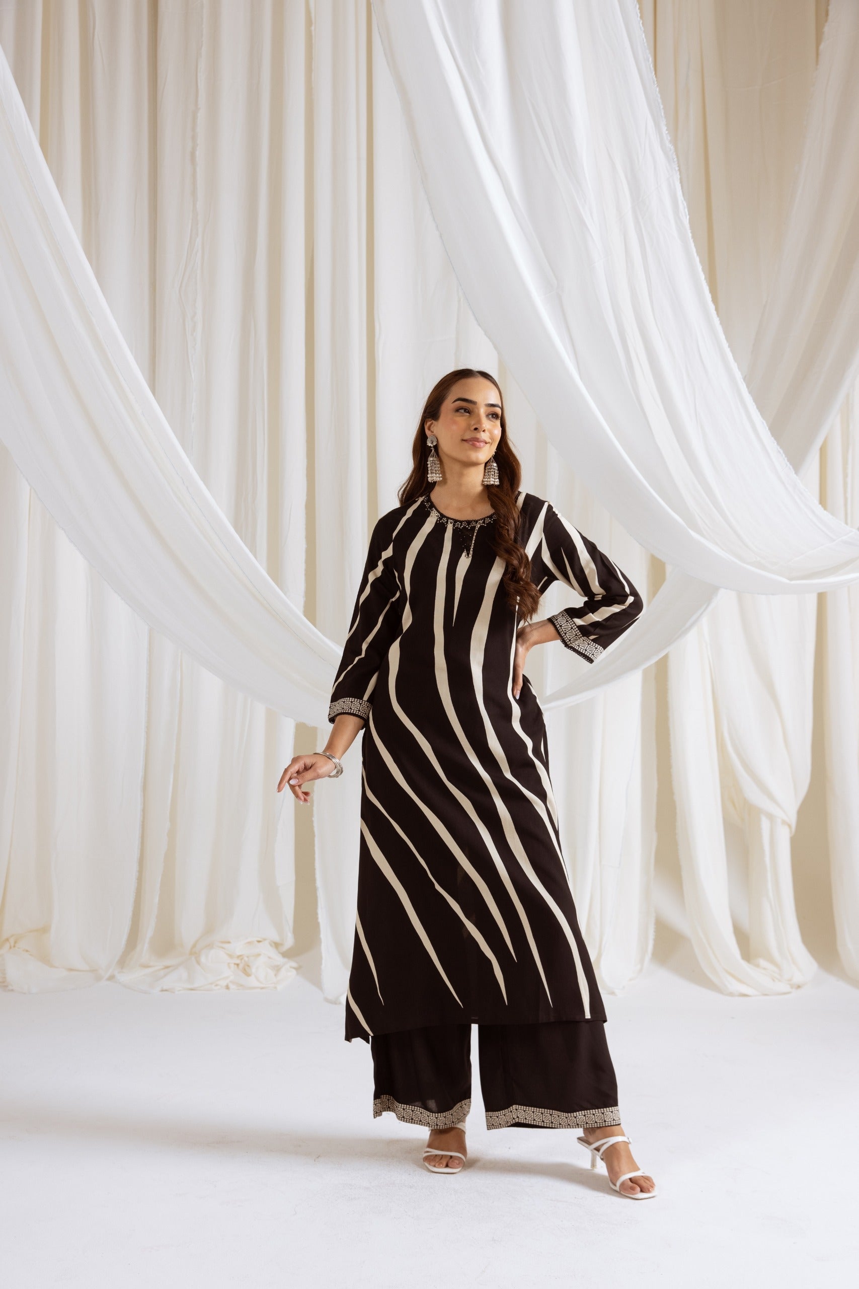 Striped Abstract Print Cotton Rayon Kurta Set- Black