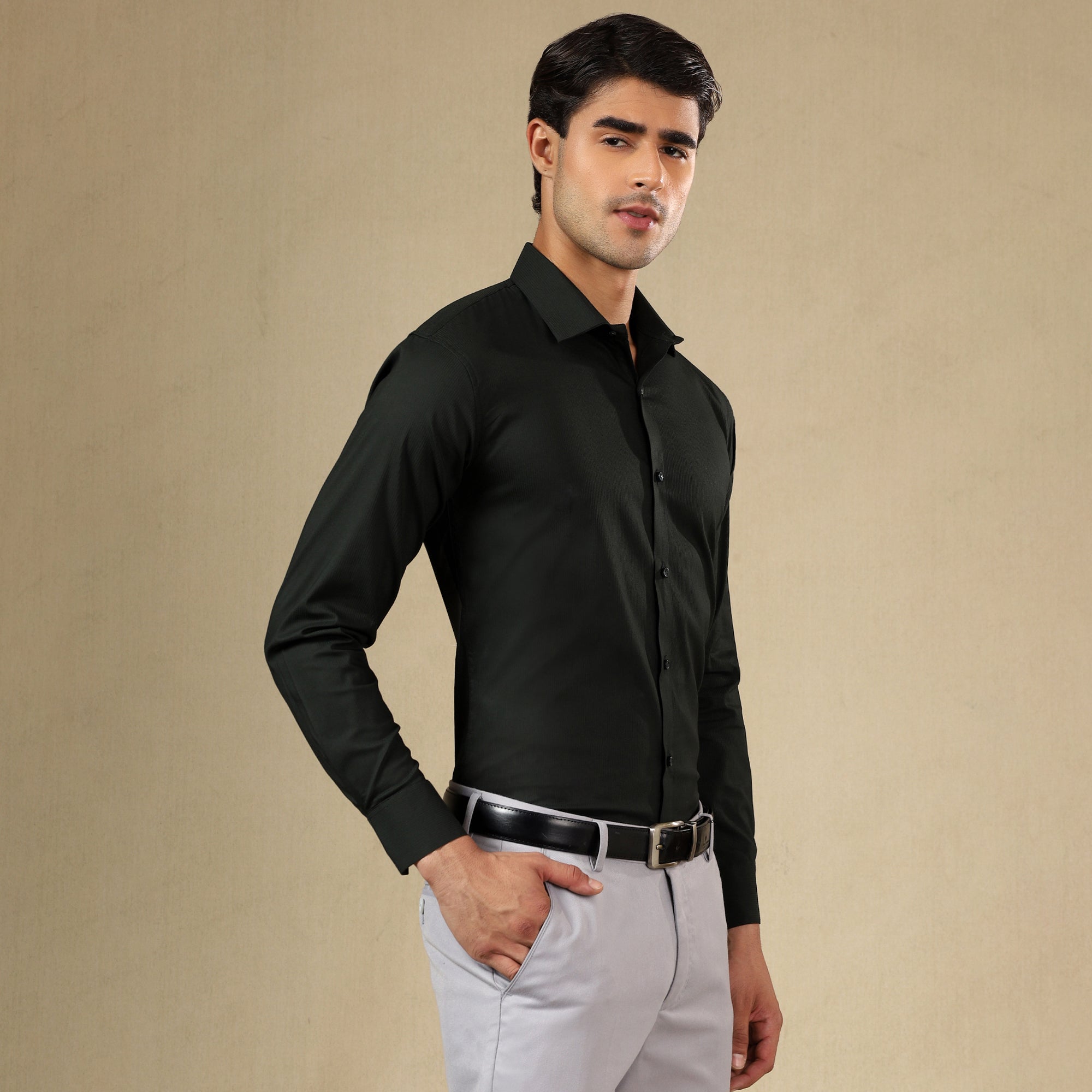 Men’s Classic Self-Striped Regular Fit Shirt- Black