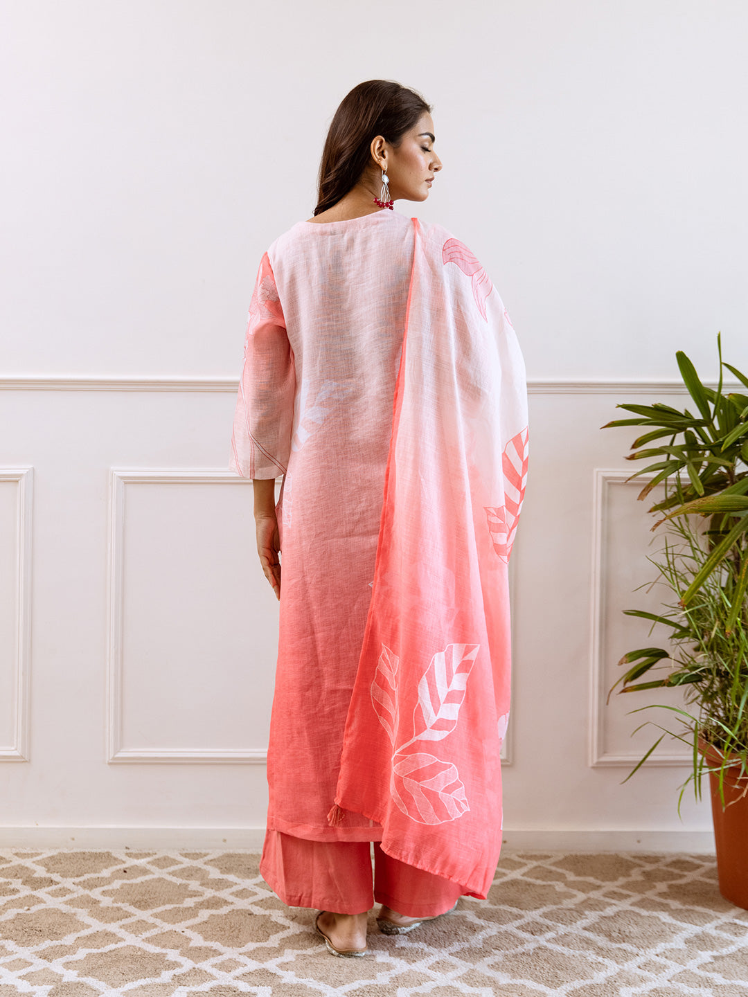 Floral Printed V-Neck Linen Straight Kurta Set with Dupatta- Light Pink