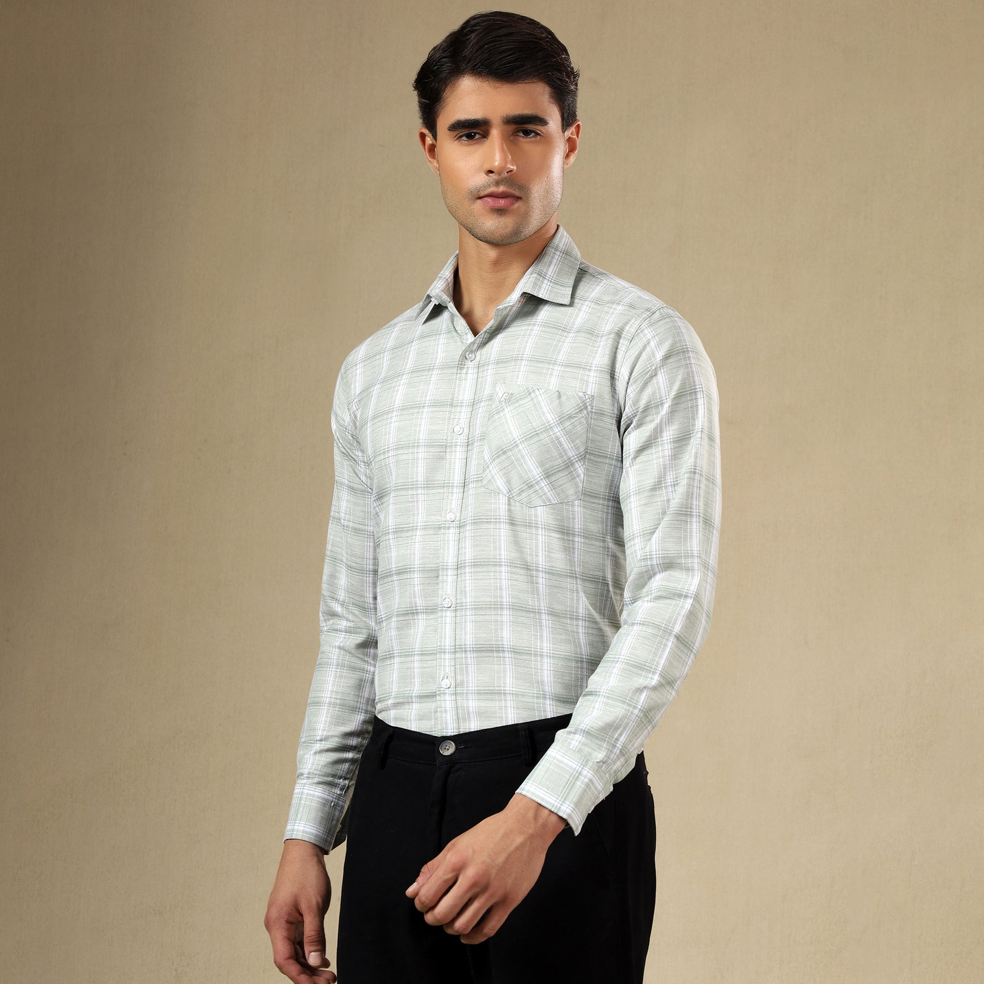 Men's Check Linen Regular Fit Single Pocket Shirt- Green