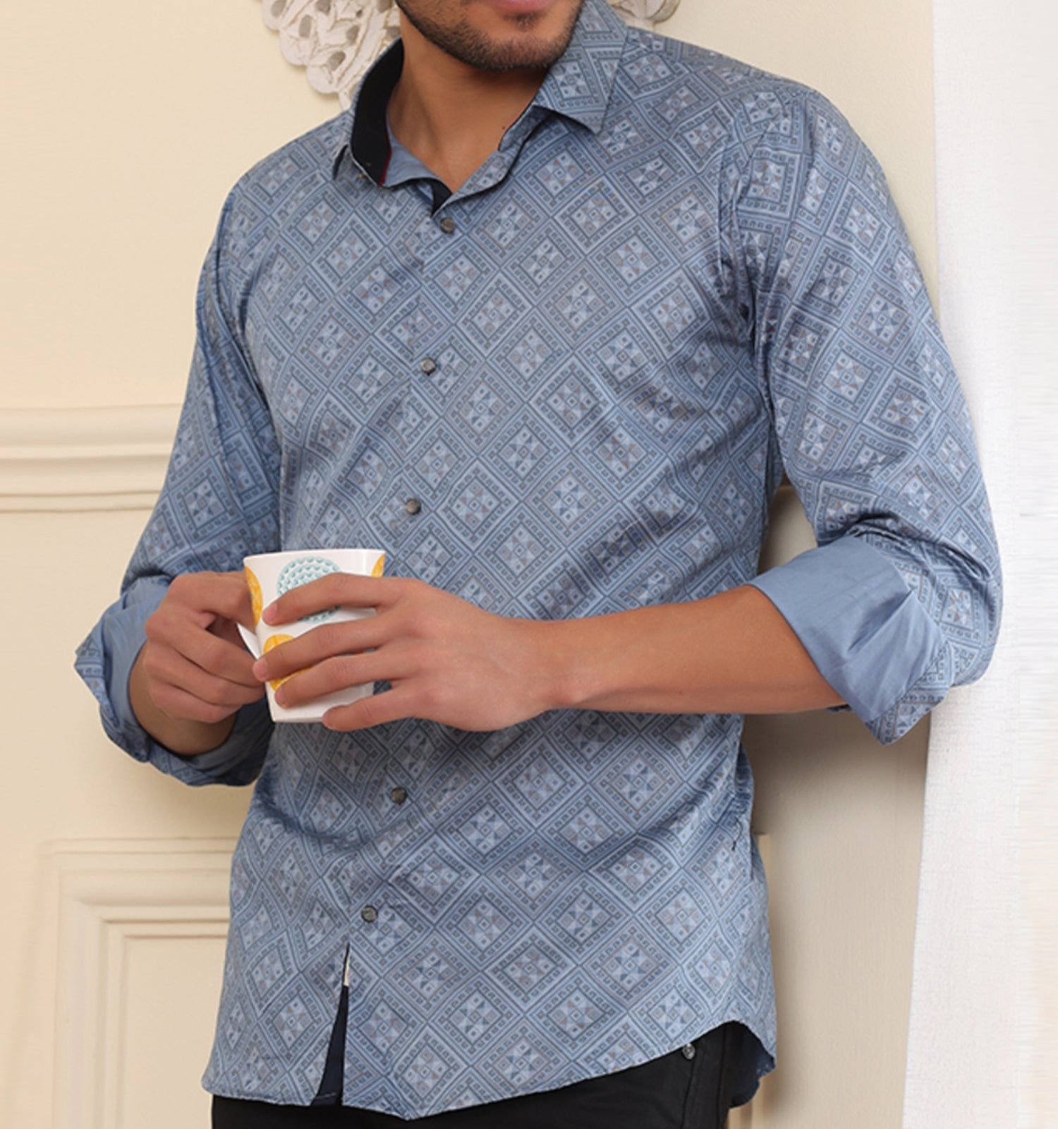 Geometrical Print Casual Shirt Blue color