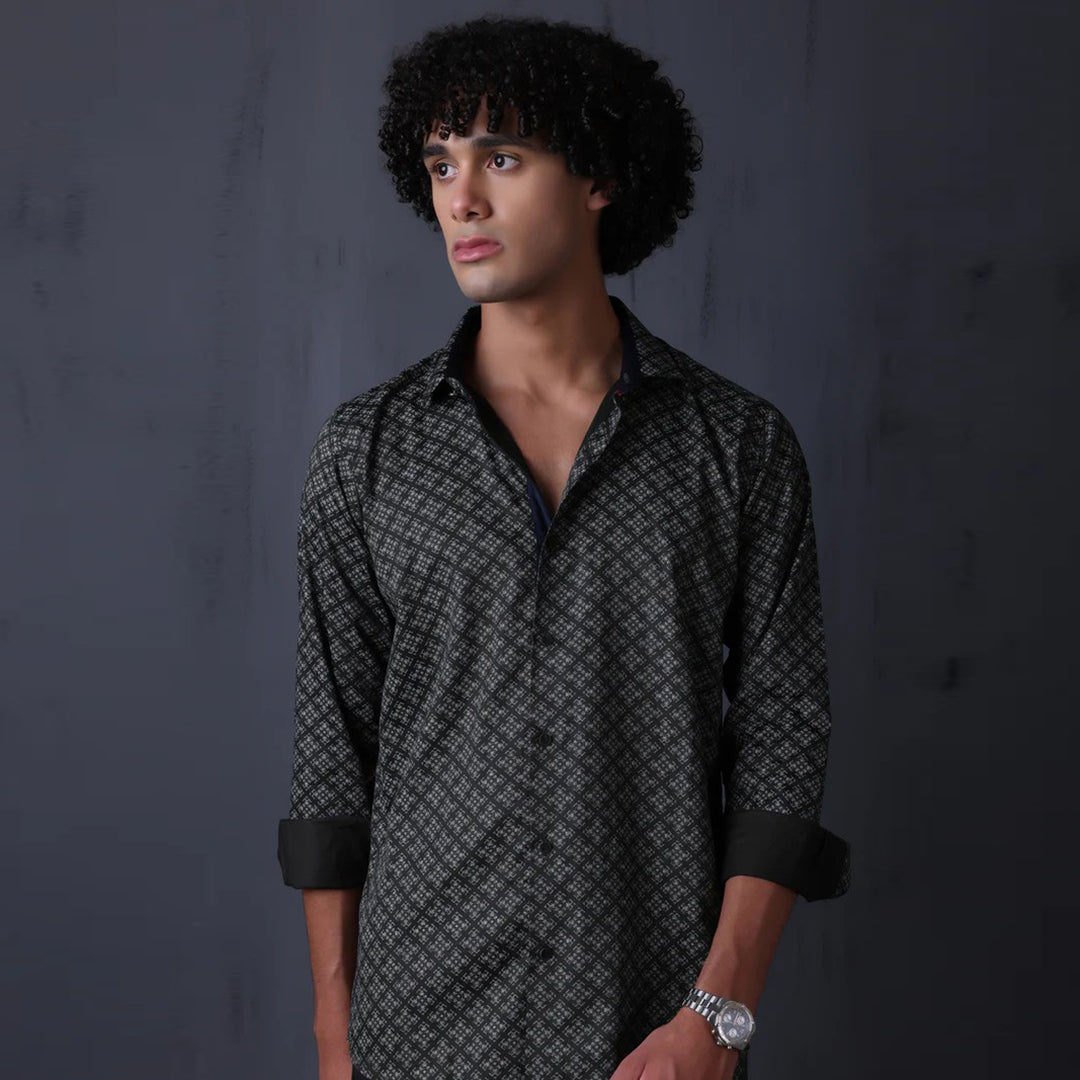 Geometrical Print Casual Shirt Green Color