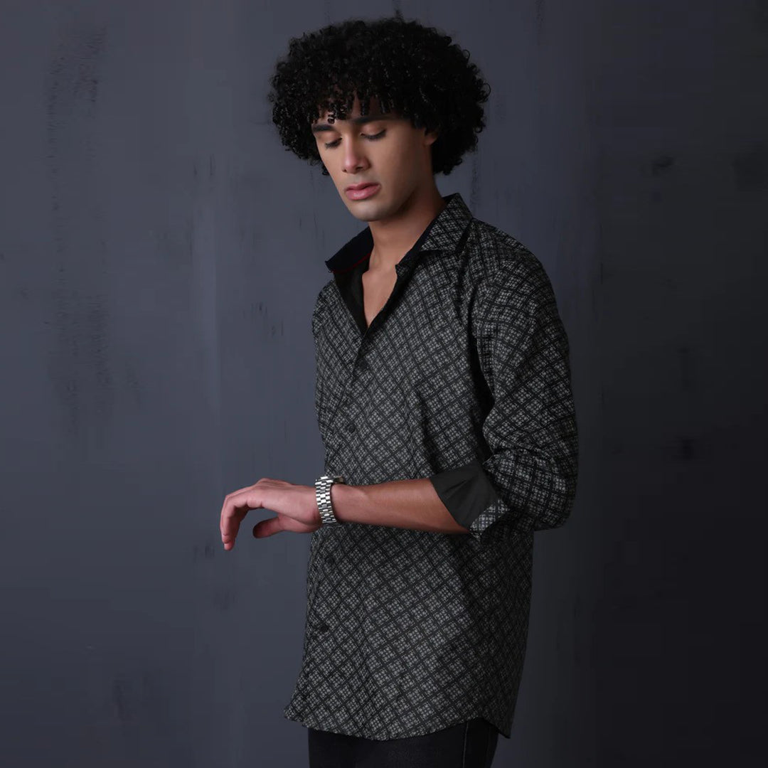 Geometrical Print Casual Shirt Green Color